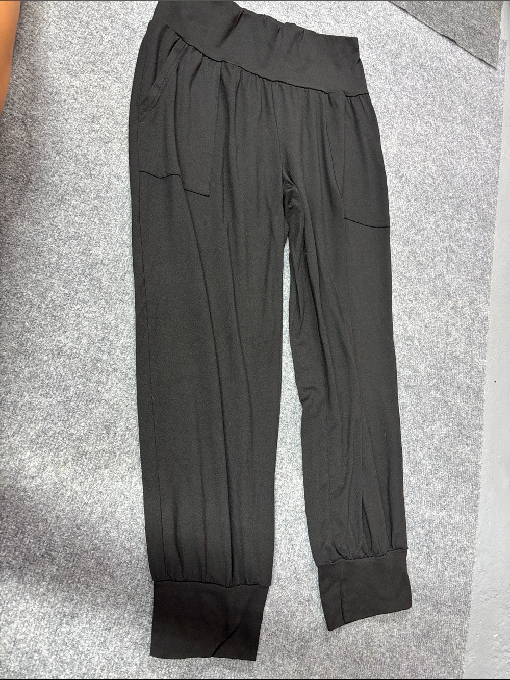 Women’s high waisted joggers